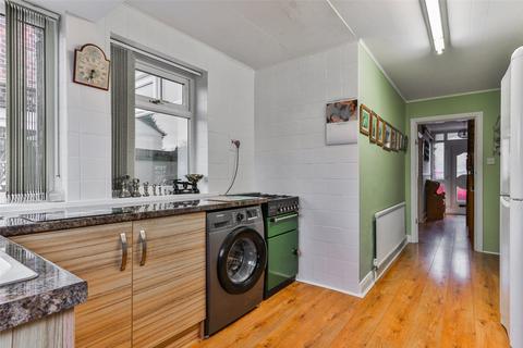 27 Murrayfield Road, Hull, HU5 4DN