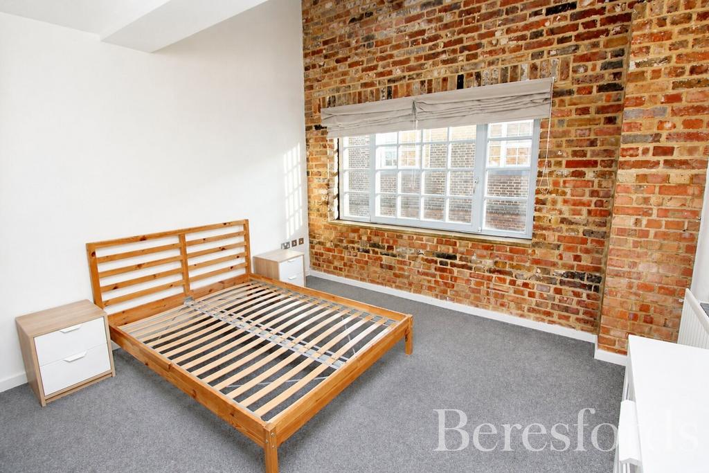 Apartment in Romford - View 4