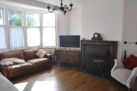 4 bedroom semi-detached house to rent, River Avenue, London, N13