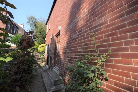28 The Village Street, Leeds, LS4 2PR