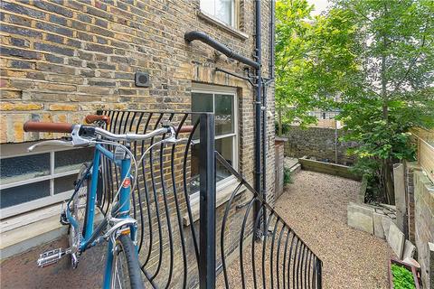 Flat 1, 27 Oakden Street, London, SE11 4UQ