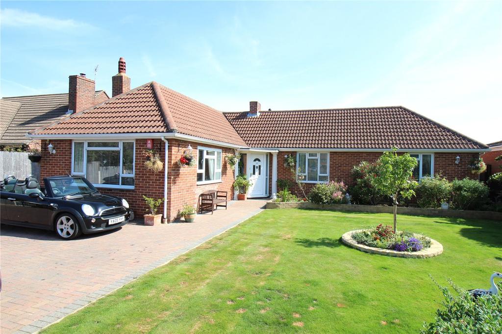 Russell Road, LeeOnTheSolent... 3 bed bungalow £700,000