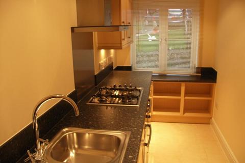 2 bedroom end of terrace house to rent, Apple Tree Close, High Wycombe, HP13