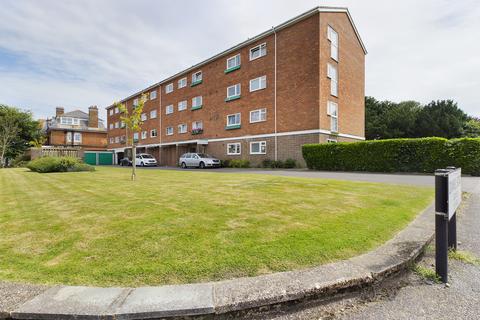 2 bedroom apartment to rent, Dixwell Road, Folkestone