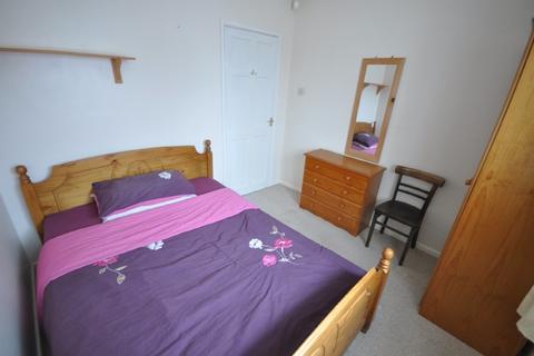 12 Newfields Drive, Moorends, Doncaster, DN8 4RZ