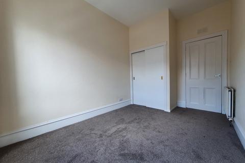 2 bedroom flat to rent, Walker Road, Aberdeen