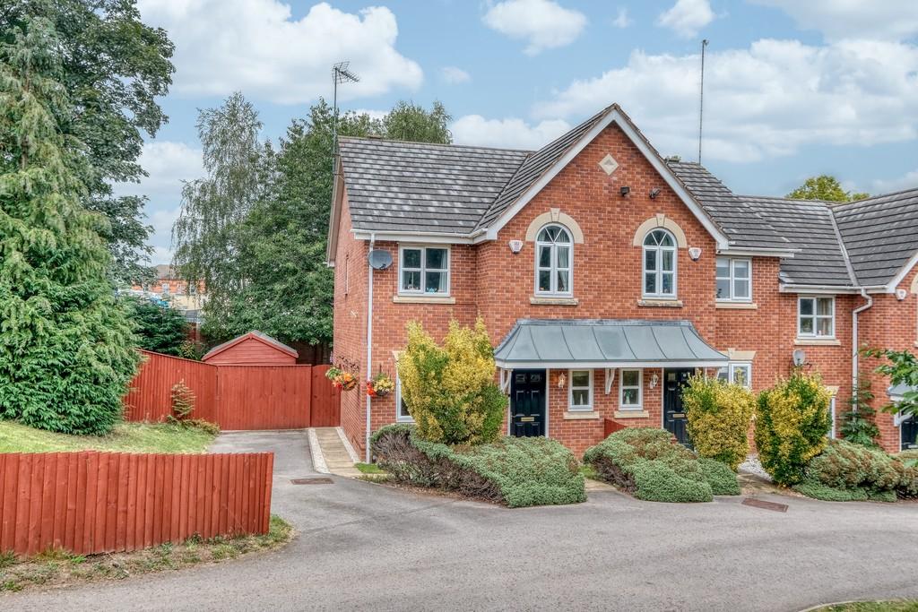 Pipe Close, Smallwood, Redditch B98 7FR 3 bed semidetached house £