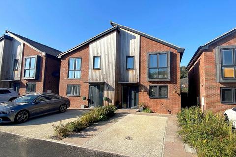 3 Mapleton Gardens, Ipswich, IP4 5FB