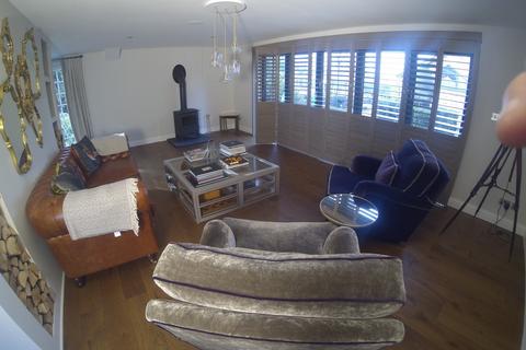 5 bedroom property for sale, Platts Eyot Island, Hampton