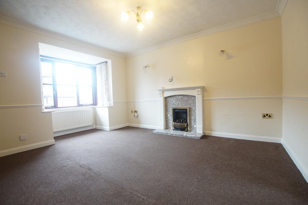 The Spinneys, Welton, Lincoln 2 bed semidetached house £695 pcm (£