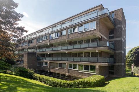 Flat 1, Bromwich House, 45 Howson Terrace, Richmond, TW10 6RU