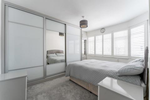 88 Hyde Way, Hayes, UB3 4PB