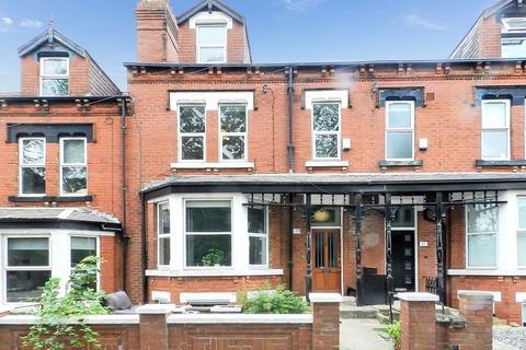 32 Delph Lane, Leeds, LS6 2HQ