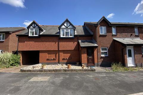 38 Chantry Meadow, Exeter, EX2 8FR