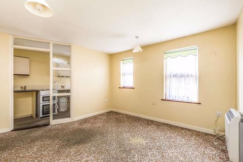 Flat 1, Beatrice Mews Albert Road, Cosham, Portsmouth, PO6 3DD