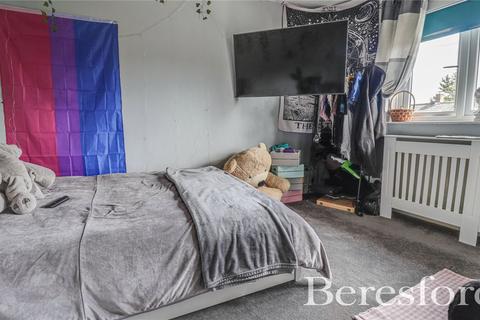 96 Knights Way, Brentwood, CM13 2ER