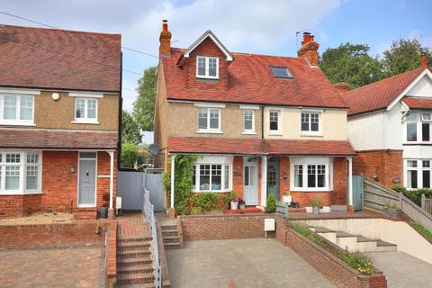 4 bedroom semi-detached house for sale - Angley Road, Cranbrook, Kent, TN17 3LR