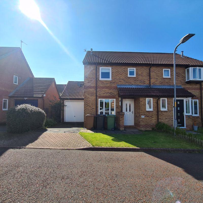 Skipton Close, Hazelmere Estate... 3 bed semidetached house £625 pcm