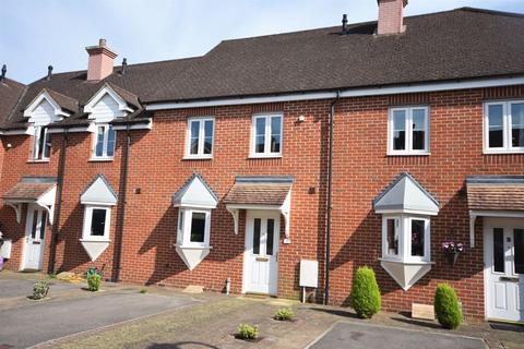 3 Heron Close, Farnham, GU9 8WF