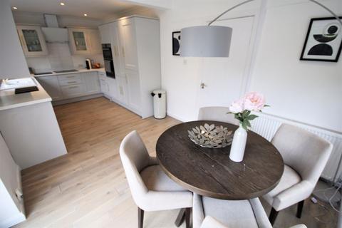 52 Anglesey Road, West Kirby, Wirral, CH48 5EG