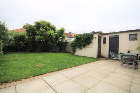 52 Anglesey Road, West Kirby, Wirral, CH48 5EG