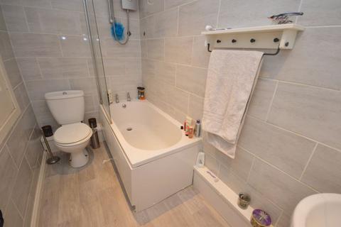 9 Barneston Road, Widnes, WA8 3EX