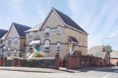 3 bedroom semi-detached house for sale - Stow Park Drive, Newport - REF#00015716