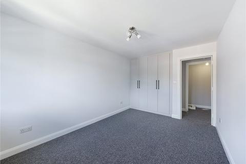2 bedroom apartment to rent, Ashfield Avenue, Feltham, TW13