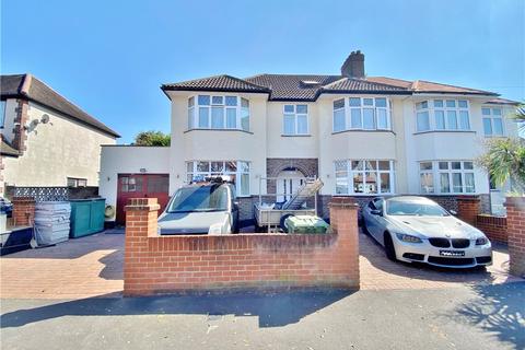 102 Argyle Avenue, Whitton, Hounslow, TW3 2LW