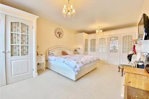 102 Argyle Avenue, Whitton, Hounslow, TW3 2LW