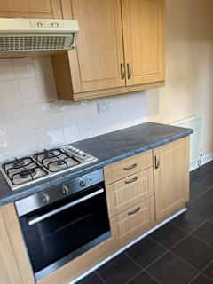 3 bedroom flat to rent, Tantobie Road, Newcastle Upon Tyne NE15