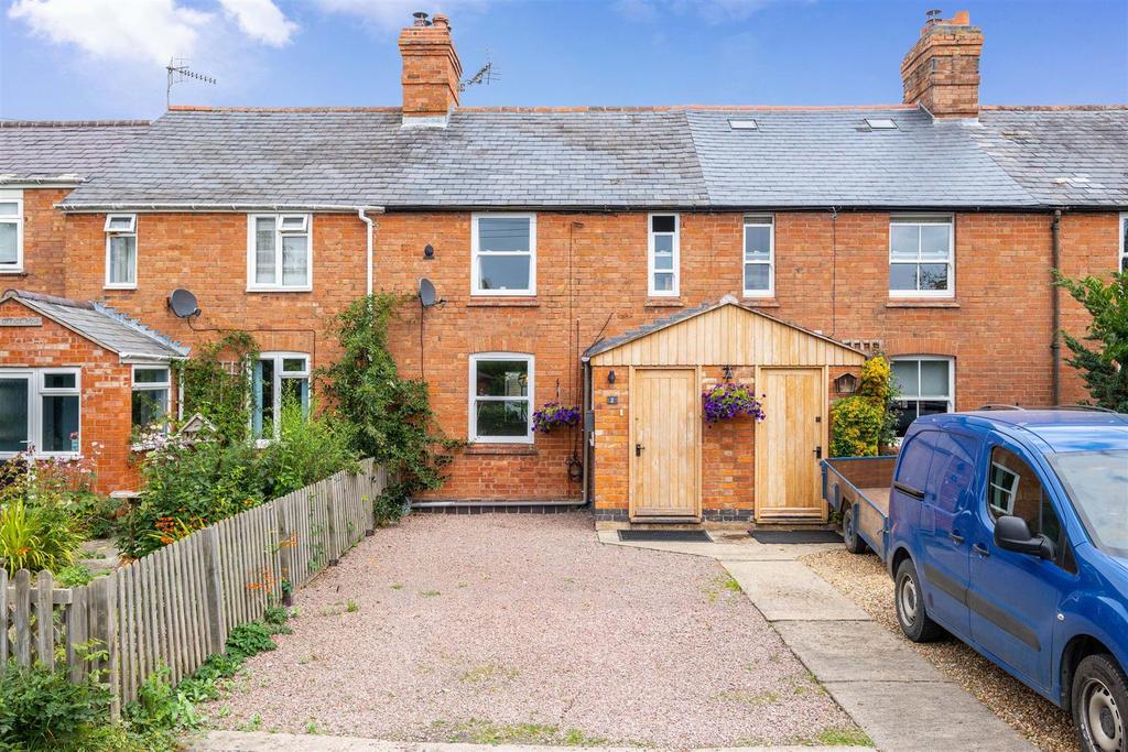Broadway Road, Aston Somerville, Broadway 2 bed terraced house £289,950