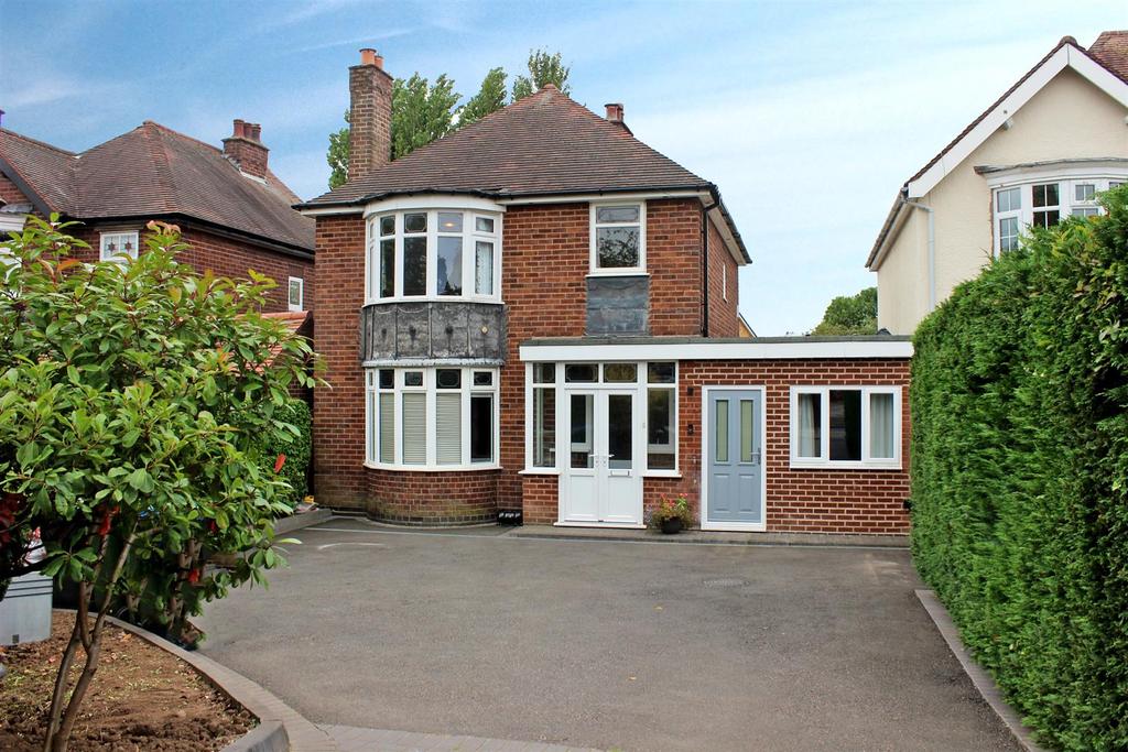 Comberford Road, Tamworth 4 bed detached house £425,000