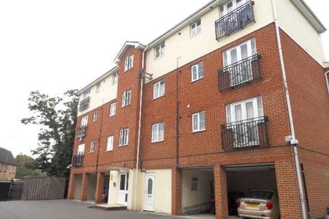 Flat 7 West Point Close, Hounslow, TW4 7AF