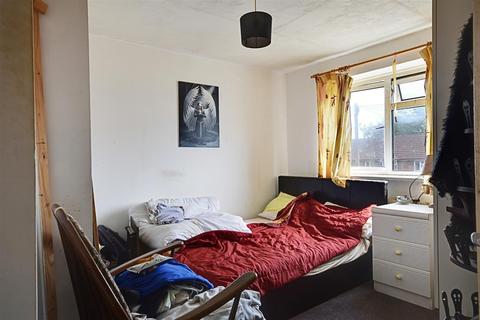 25 Paton Road, Bexhill-on-sea, TN39 5DJ