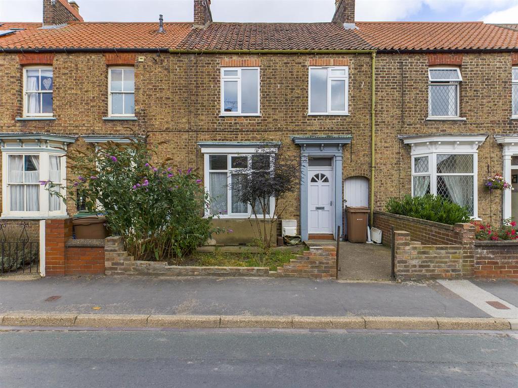 Victoria Road, Driffield 4 bed terraced house £160,000