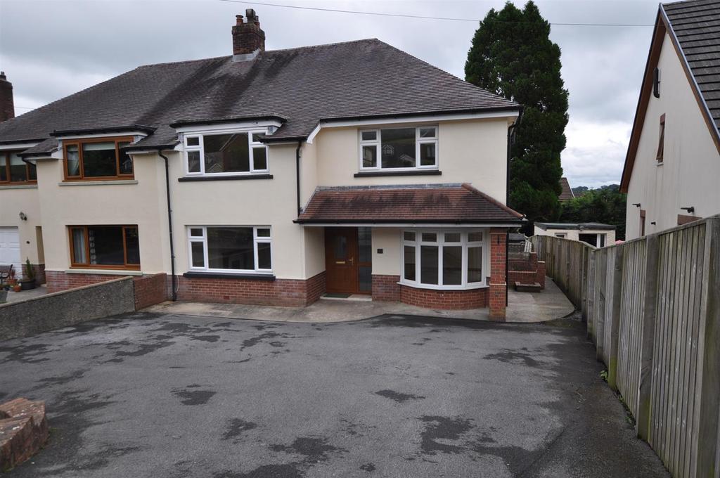 41, Bronwydd Road, Carmarthen 4 bed house £295,000