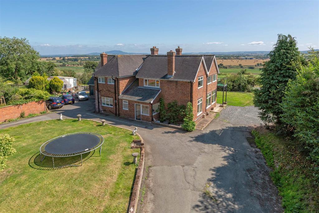 Betley House, 109 Lyth Hill Road, Bayston Hill, Shrewsbury SY3 0AT 7 bed detached house £1,200,000