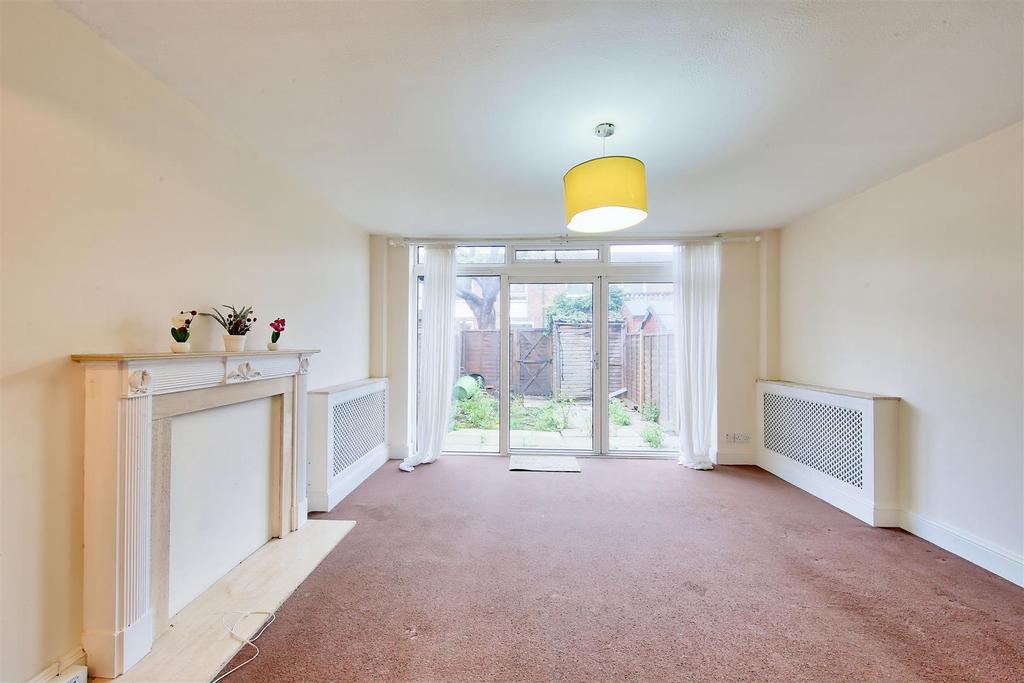 21 willow tree close image3 17689 4.jpg