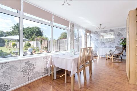 6 Birkdale Close, Worthing, BN13 2RD