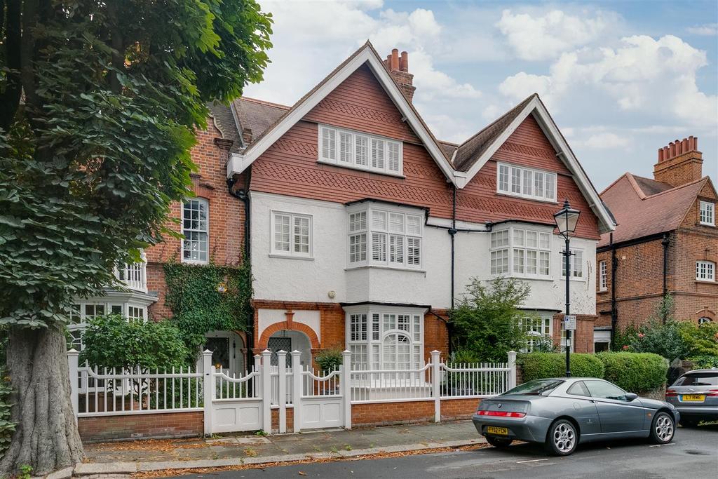 Queen Annes Grove, London, W4 5 bed terraced house £3,000,000