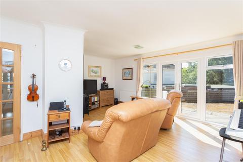 5 Bonhard Avenue, Scone, Perth, PH2 6PZ