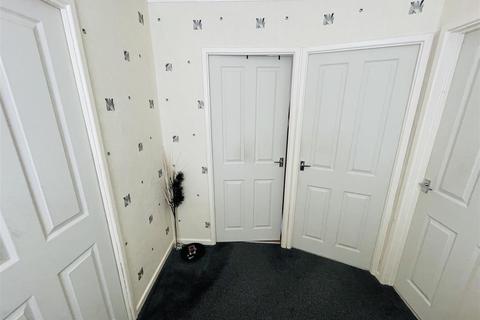 19 Quantock Drive, Nuneaton, CV10 8PU