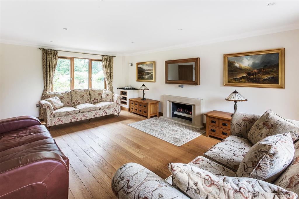 House. partnership West Chiltington