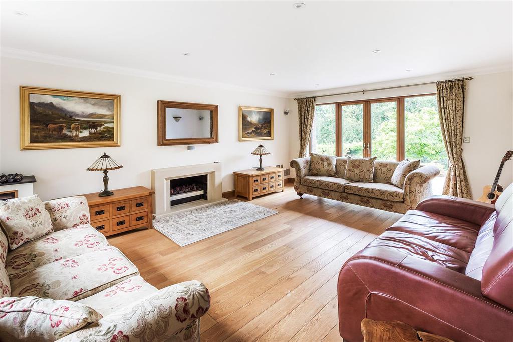 House. partnership West Chiltington