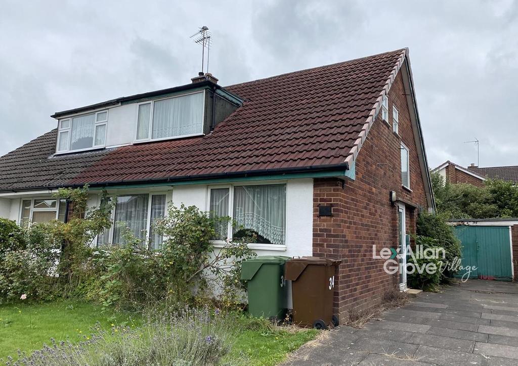 Cavendish Drive, Hagley, Stourbridge 2 bed semidetached house £290,000