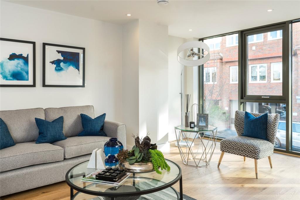 Alt View Living Area