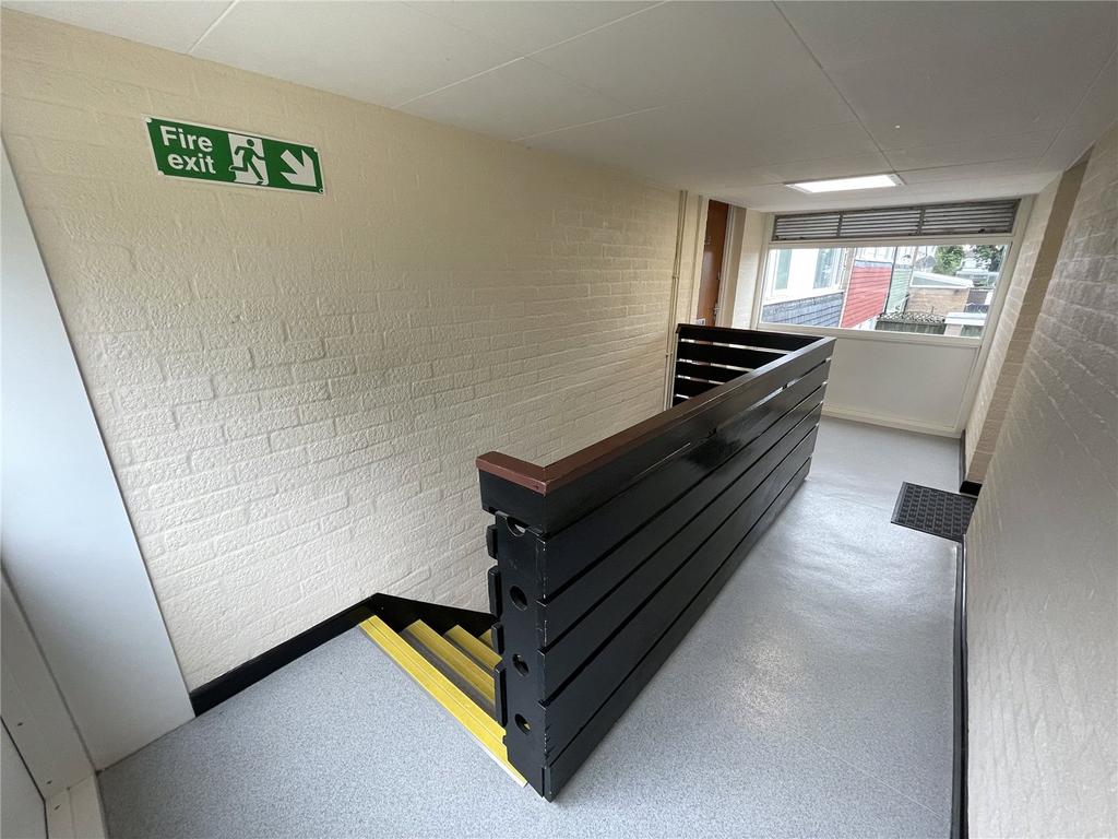 Communal Landing