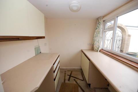 35 Briardene Drive, Gateshead, NE10 8AN