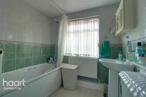 38 Perry Hall Road, Orpington, BR6 0HS